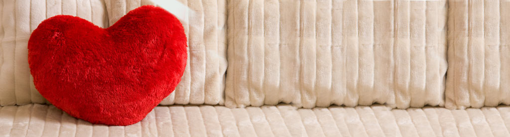 hero-heart-cushion